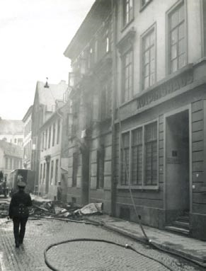 Bild zeigt die zerstörte Synagoge in der Kolpingstraße in Bremen an