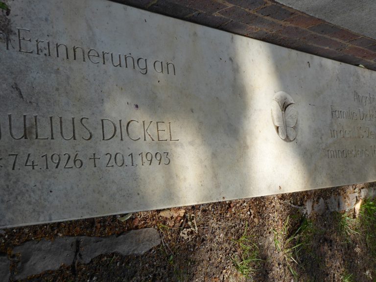 Gedenkstein für Julius Dickel (Foto: John Gerardu)