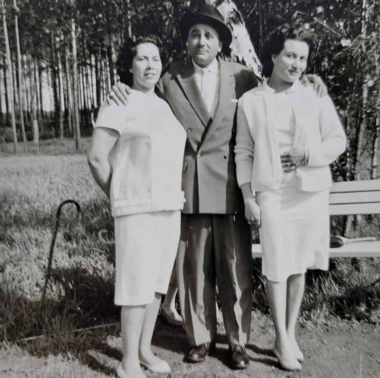 Agathe (geb. Bamberger) & Harry Winter und Anni Grimm (Privataufnahme Erdmann Grimm)