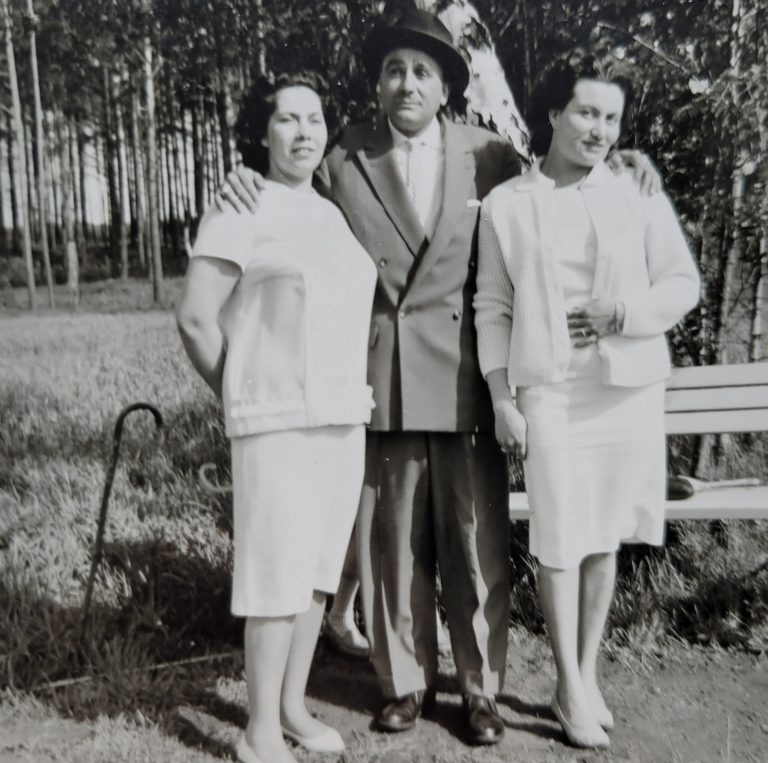 Agathe (geb. Bamberger) & Harry Winter und Anni Grimm (Privataufnahme Erdmann Grimm)