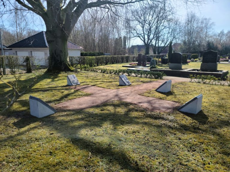 Denkmal für Emil Walter Köster in Ihrhove, 2025